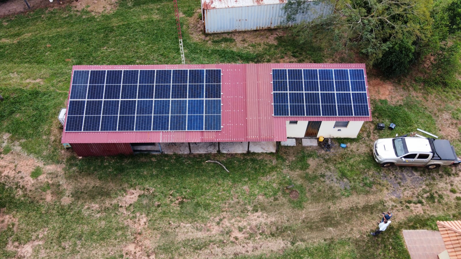 11 kWp residential solar installation in Ñemby