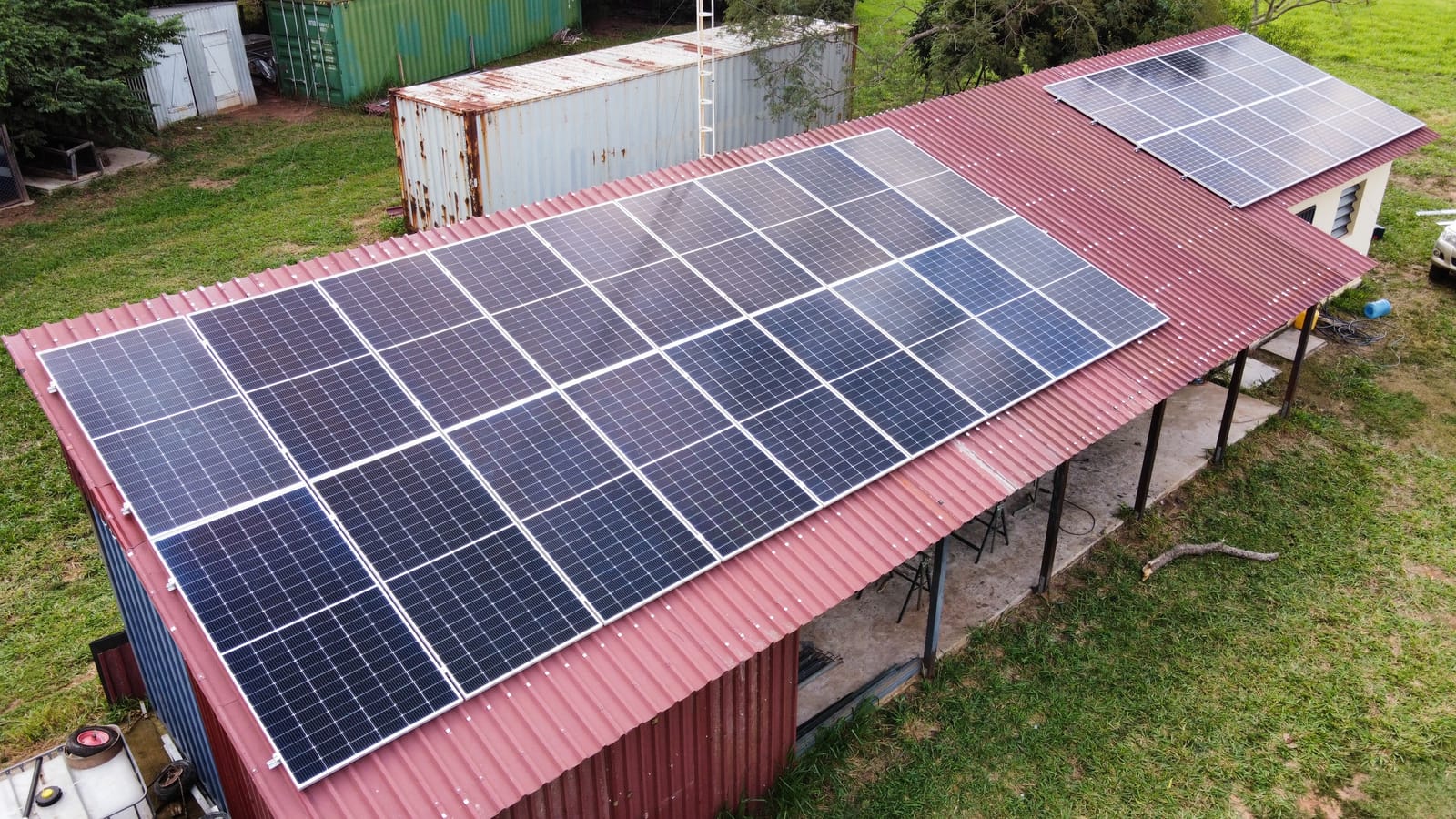 32 kWp commercial solar installation in Areguá